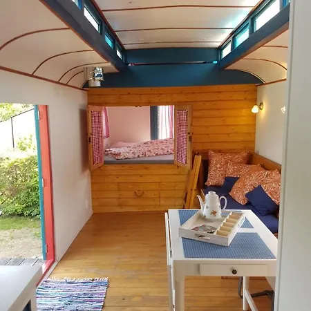 Gezellig Pipowagen In 度假居 东福尔讷